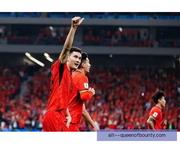 中国男足18强赛主场2-1逆袭印尼迎来首胜再现强势崛起